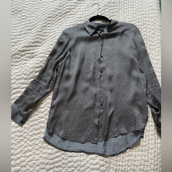 Club Monaco checkered 100% silk Button Down Shirt - Picture 1 of 2